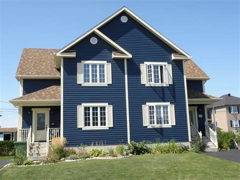 navy blue vinyl siding